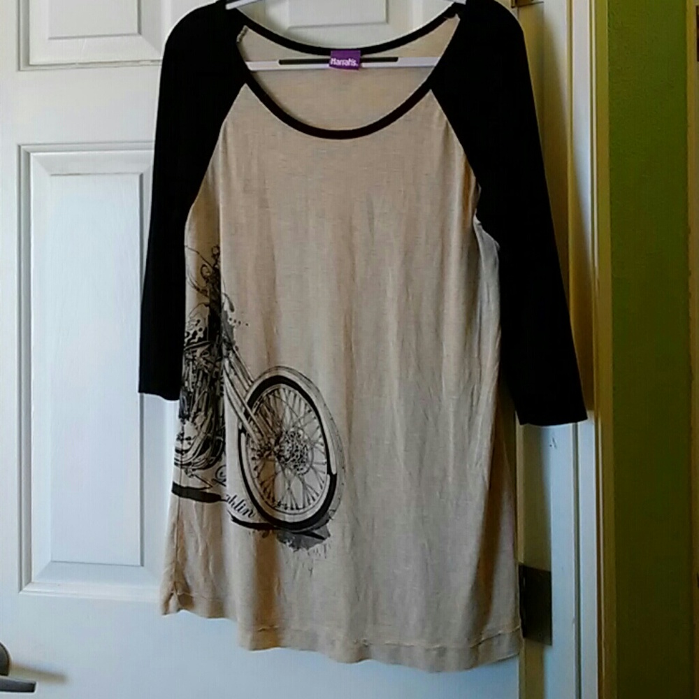Long sleeve shirt